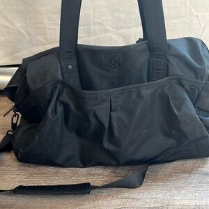 Lululemon duffle bag